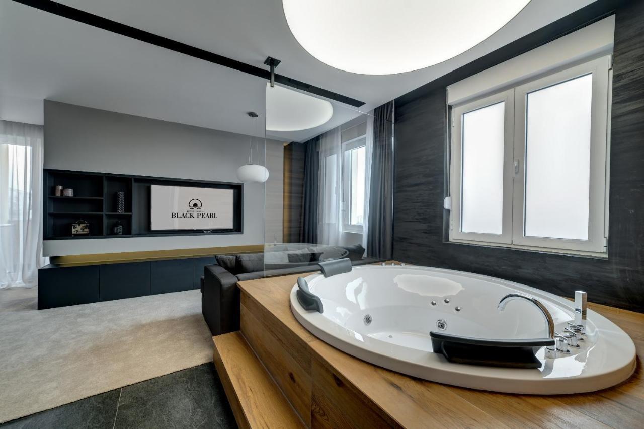 Black Pearl Luxury Suites Belgrade Exterior photo